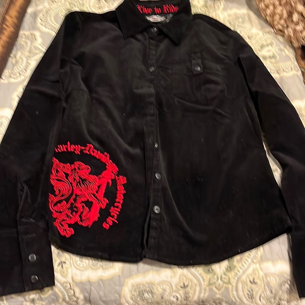Harley-Davidson Women’s Long Sleeve Velvet Button Down Blouse.